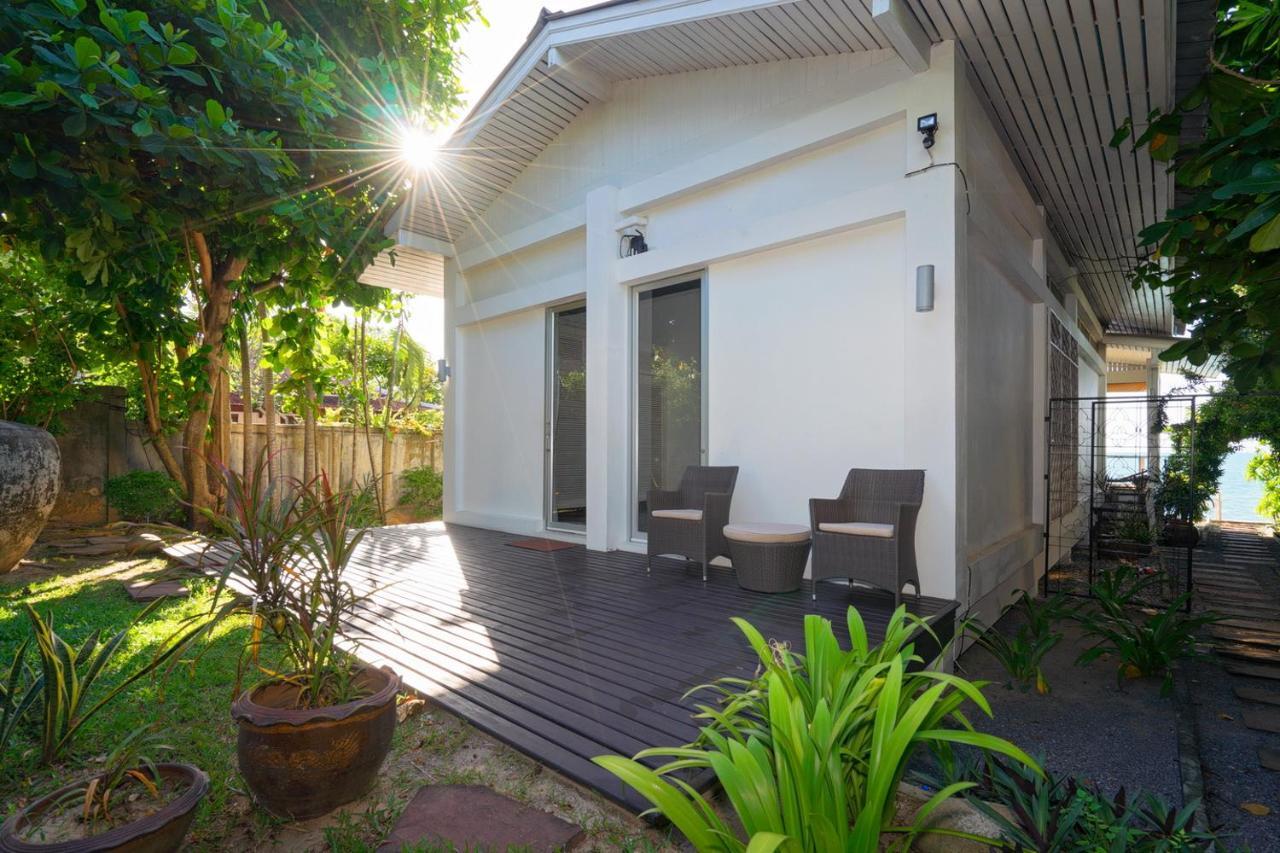 Ban Mok Talay Beachfront Villa Strand Bang Rak Exterior foto
