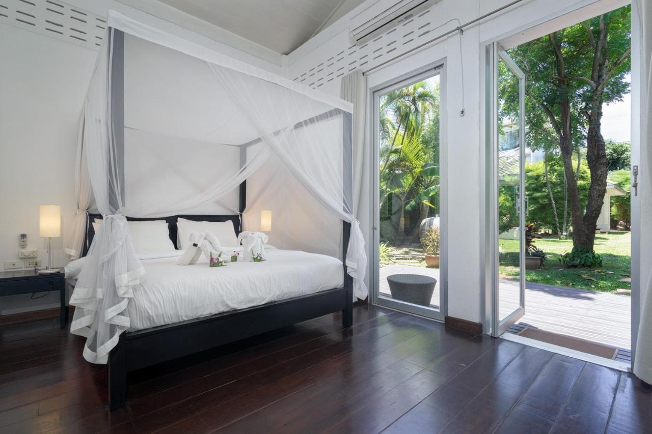 Ban Mok Talay Beachfront Villa Strand Bang Rak Exterior foto